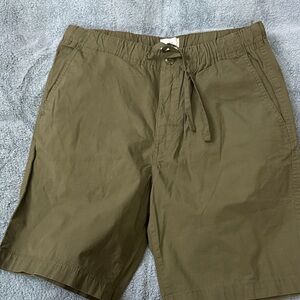 H&M Khaki Men's Flat Front Shorts